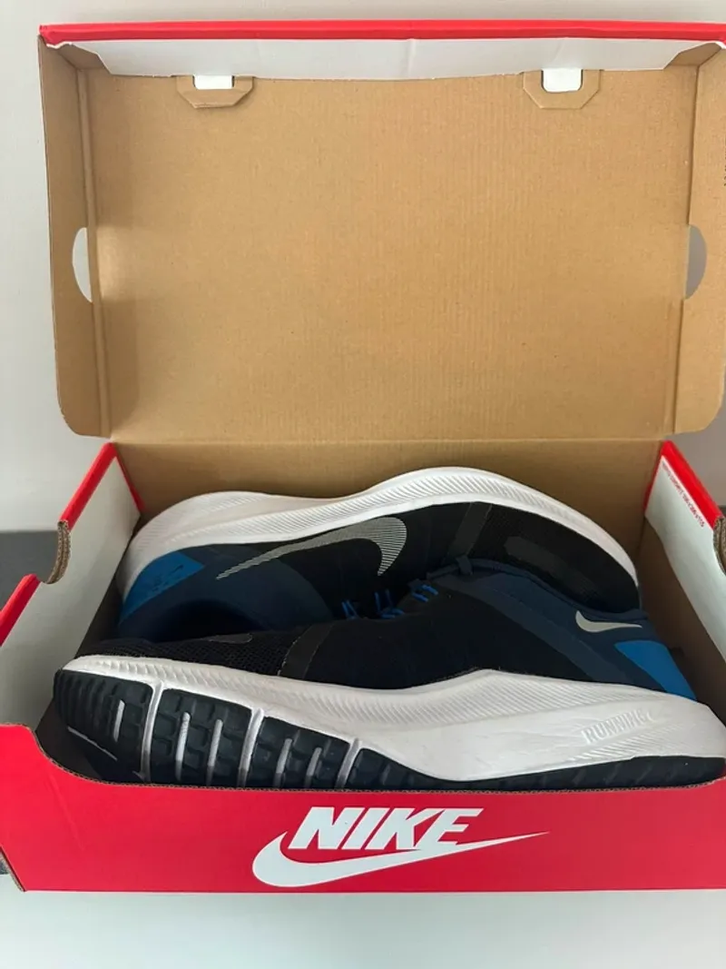 Used Nike Hardloopschoenen Running Shoes