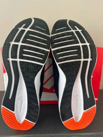 Použité Nike Hardloopschoenen bike — obrázek 2 z 4