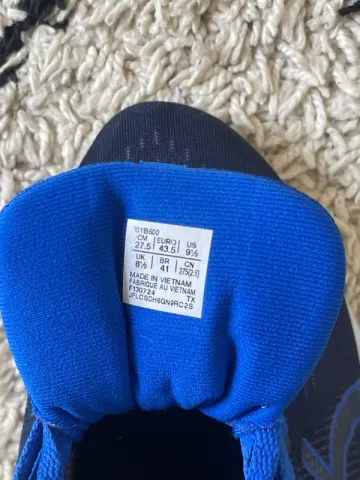 Used Asics Running Shoes bike — image 5 of 5