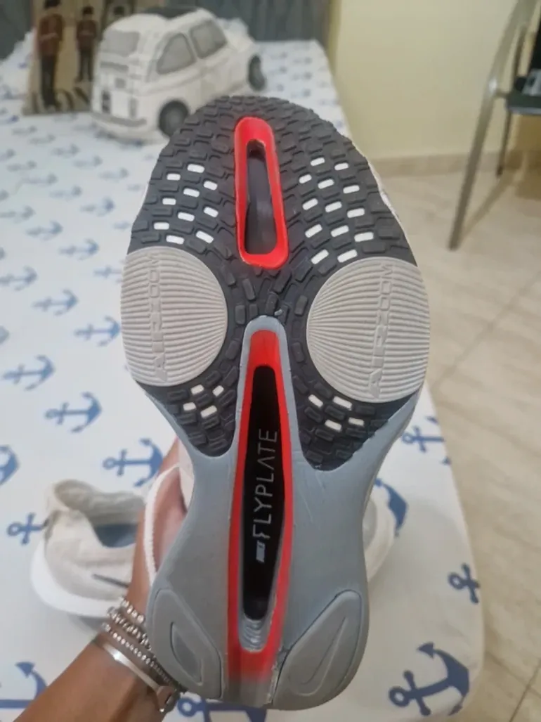 Used Nike Alphafly 3 bike — image 4 of 10