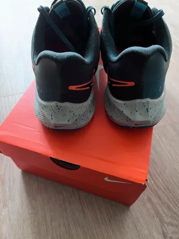 Used Pegasus Air Zoom 39 Shield bike — image 4 of 9