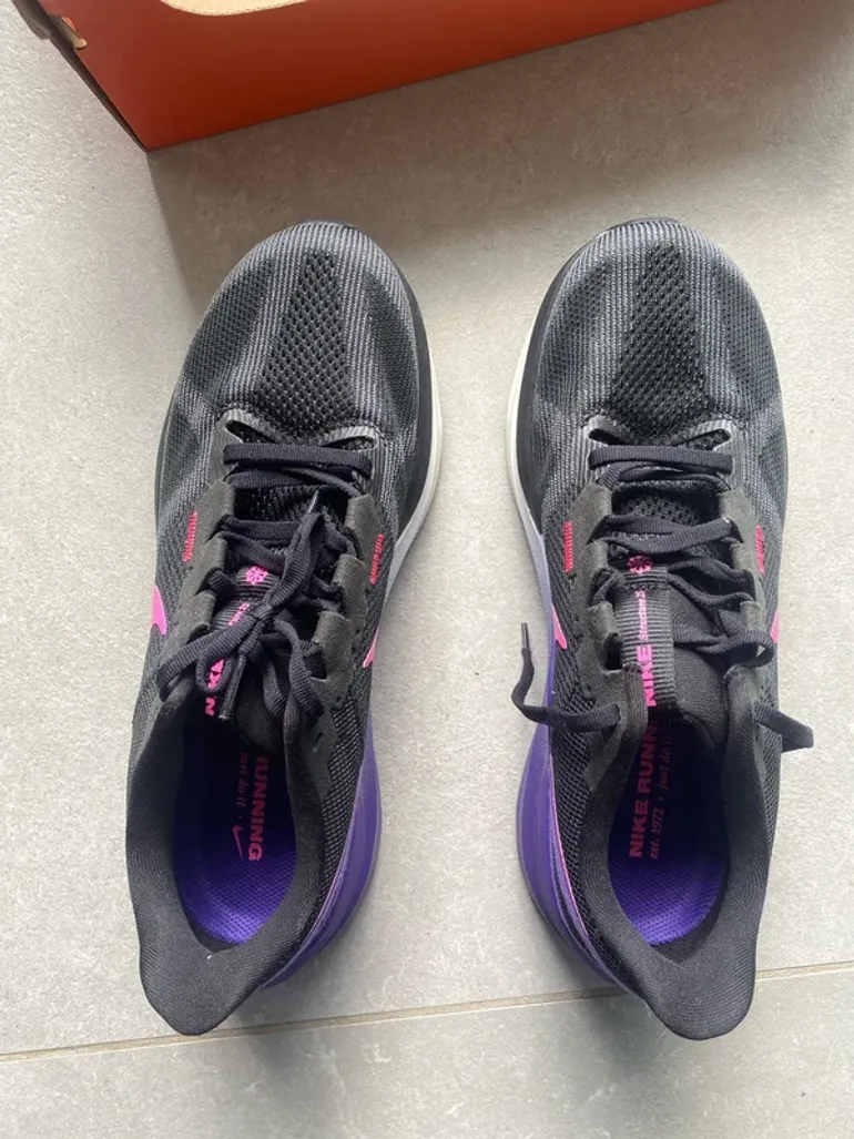 Brugt Nike Air Zoom Structure 25 bike — billede 2 af 10