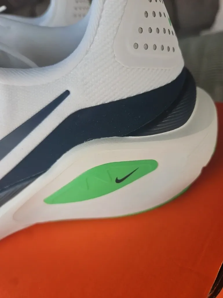 Nike Structure 2026 bike usato — immagine 2 di 8