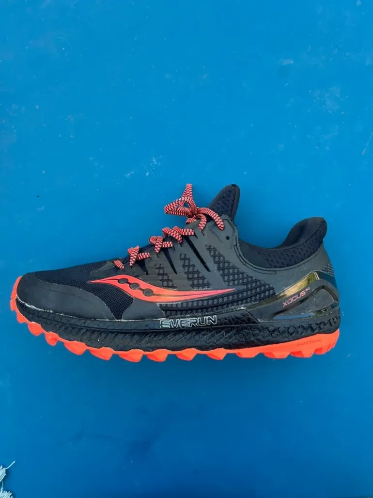 Saucony Everun Xodus ISO bike usato — immagine 9 di 10