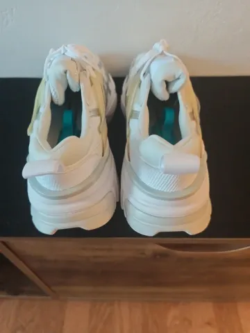 Použité Nike V2K RUN bike — obrázek 4 z 9