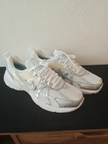 Použité Nike V2K RUN bike — obrázek 8 z 9