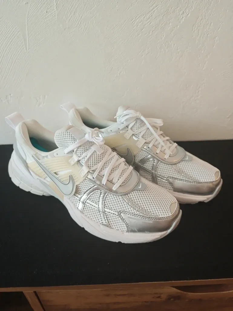 Použité Nike V2K RUN bike — obrázek 8 z 9