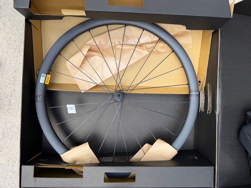 Używany Reserve 34|37 Carbon-Laufradsatz 2026 Wheels