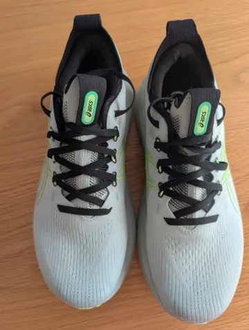 Tweedehands Asics Gel Nimbus 28 bike — afbeelding 8 van 14