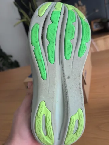 Tweedehands Asics Gel Nimbus 28 bike — afbeelding 13 van 14