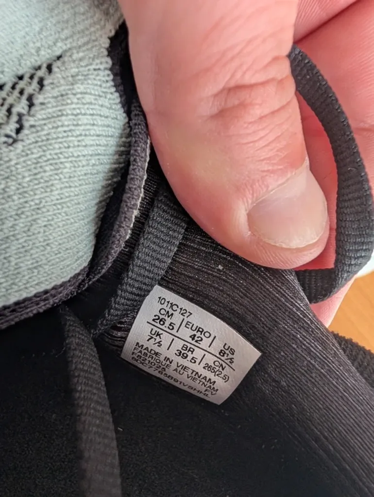 Tweedehands Asics Gel Nimbus 28 bike — afbeelding 11 van 14
