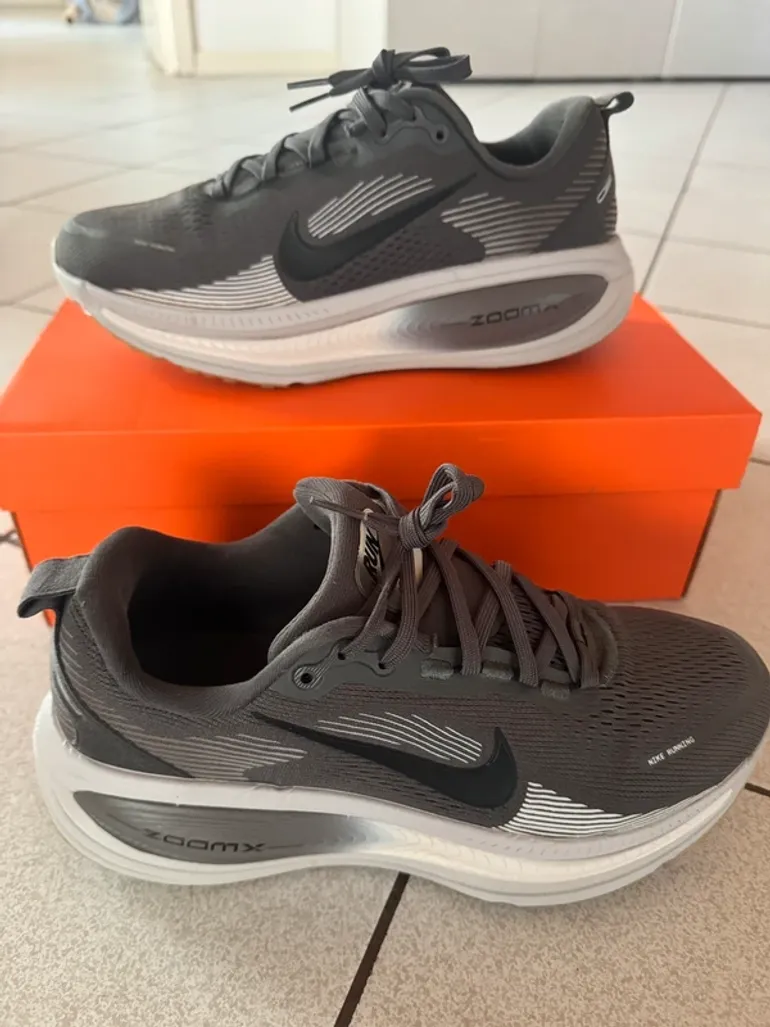 Nike Zoom Vomero 18 bike de segunda mano — imagen 1 de 5