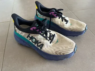Used Asics Hoka Challenger ATR 7 bike — image 1 of 5