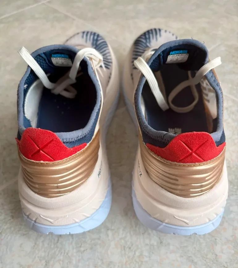Used Hoka Carbon X-SPE bike — image 6 of 12
