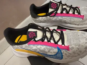 Použité Nike ZoomX Invincible Run Flyknit bike — obrázek 2 z 5