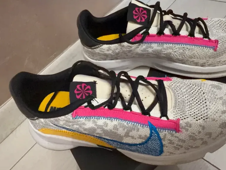 Použité Nike ZoomX Invincible Run Flyknit bike — obrázek 2 z 5