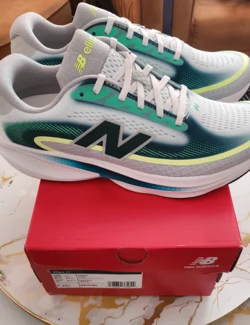 Gebrauchtes New Balance Schuhe Gr 43 bike — Bild 1 von 7