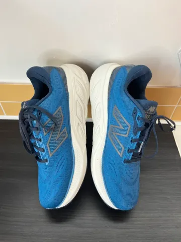 Gebrauchtes New Balance Fresh Foam x880 v15 bike — Bild 4 von 14