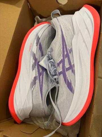 Used Asics Superblast 2 bike — image 4 of 4