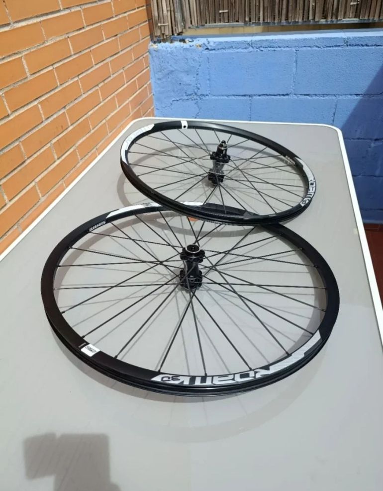 Sram 27, 5" Roam 30 XD bike usato — immagine 3 di 15