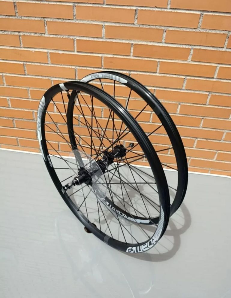 Sram 27, 5" Roam 30 XD bike usato — immagine 4 di 15