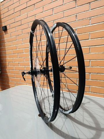 Sram 27, 5" Roam 30 XD bike usato — immagine 14 di 15