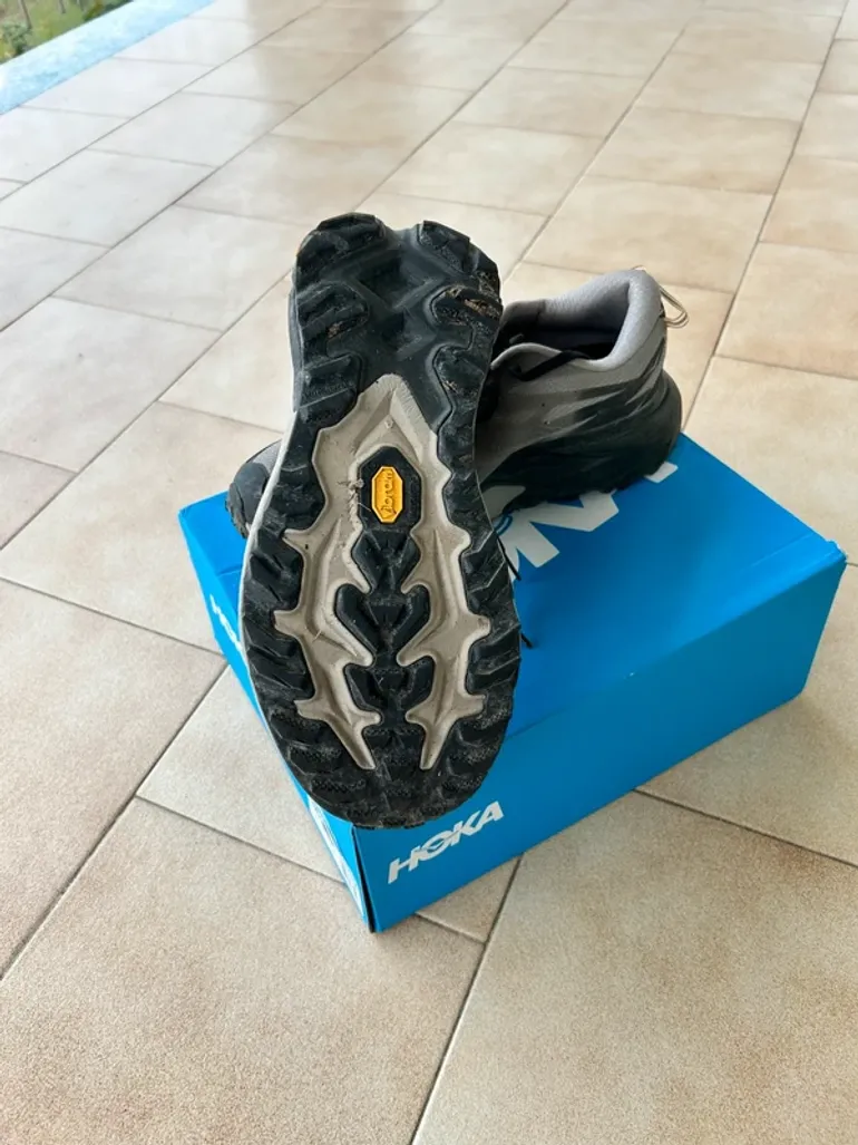 Used Hoka Mafate 5 bike — image 2 of 4