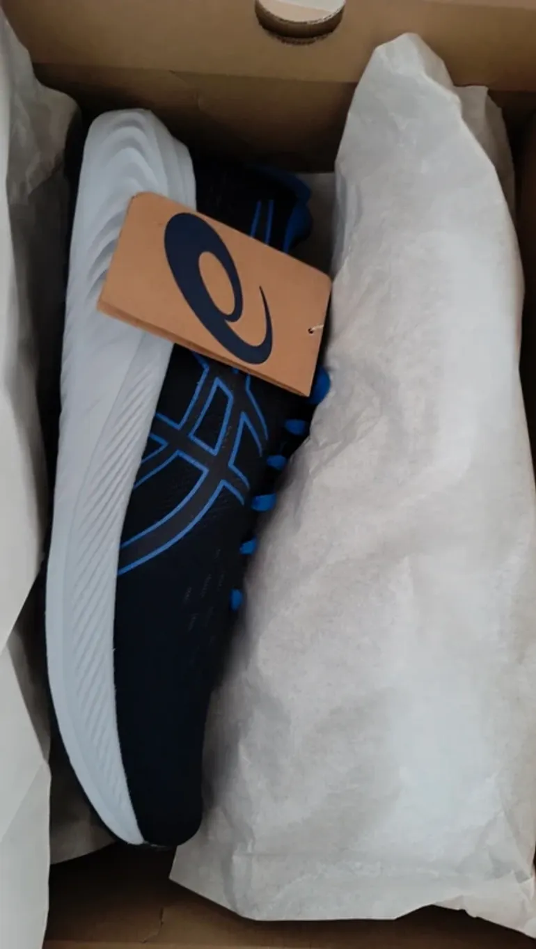Used Asics Gel-Excite 10 bike — image 2 of 8