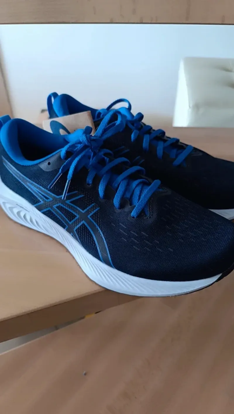 Brugt Asics Gel-Excite 10 Running Shoes