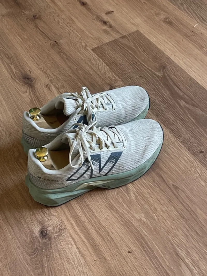 Gebrauchtes New Balance Propel Running Shoes