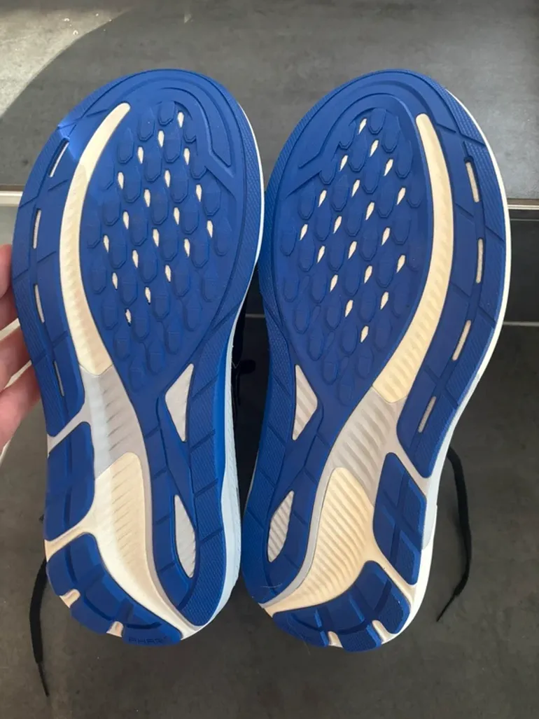 Used Asics Laufschuhe bike — image 3 of 4