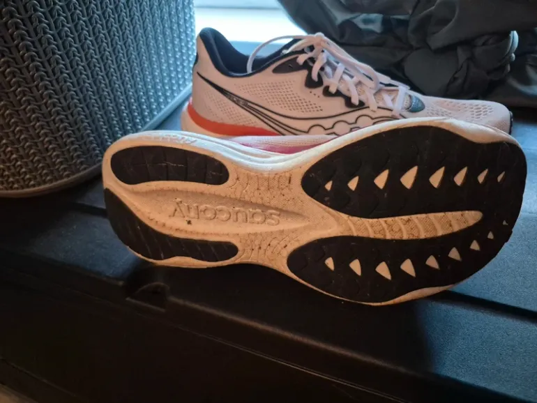 Used Saucony Ride 19 bike — image 6 of 6