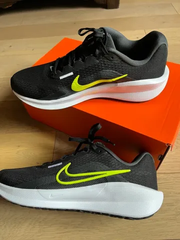 Used Nike Downshifter 13 bike — image 2 of 15
