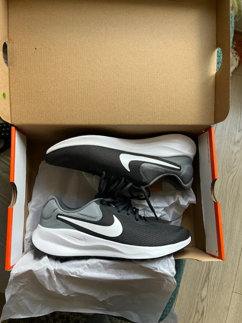 Used Nike Laufschuhe Running Shoes