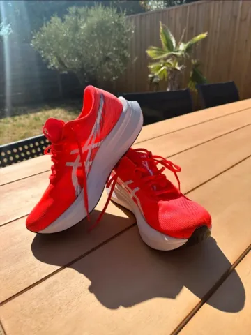 Asics Magic Speed FFTurbo bike d'occasion — image 2 sur 3