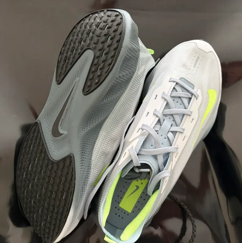 Použité Nike Ava x 44 bike — obrázek 3 z 6