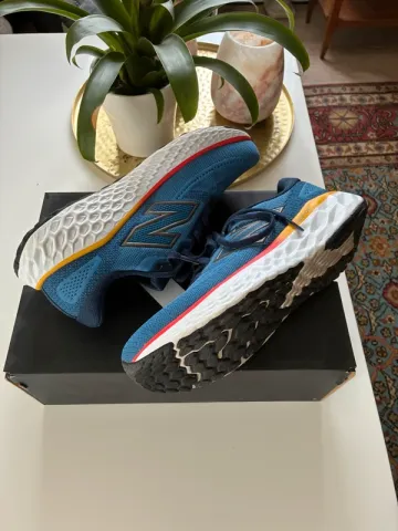Gebrauchtes New Balance Mevoz LH4 bike — Bild 1 von 5
