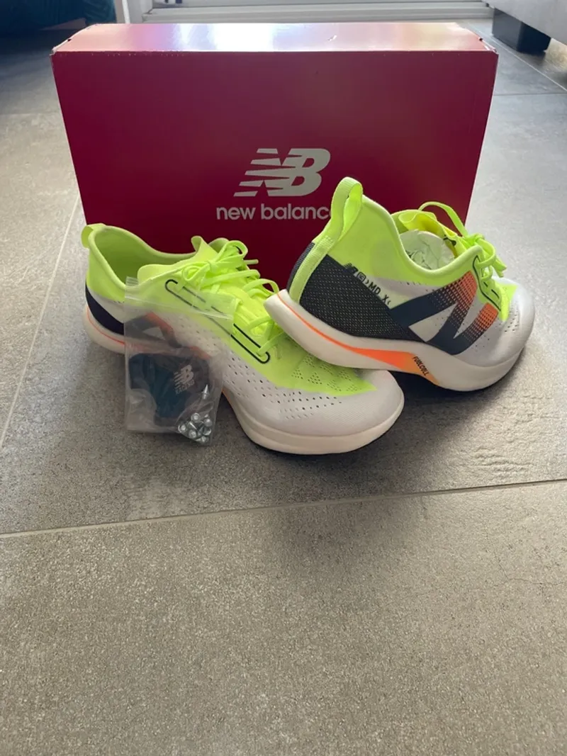 Used New Balance MD–X Fuelcell Running Shoes