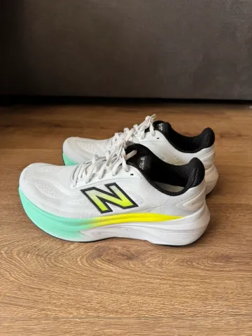 New Balance Fresh Foam X More V6 bike de segunda mano — imagen 1 de 7