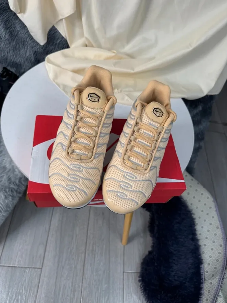 Brugt Nike Air Max Plus TN bike — billede 2 af 8