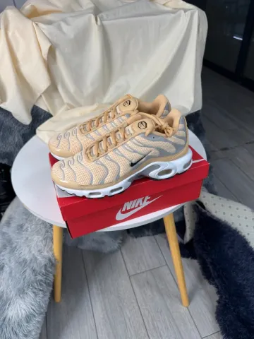 Brugt Nike Air Max Plus TN bike — billede 1 af 8