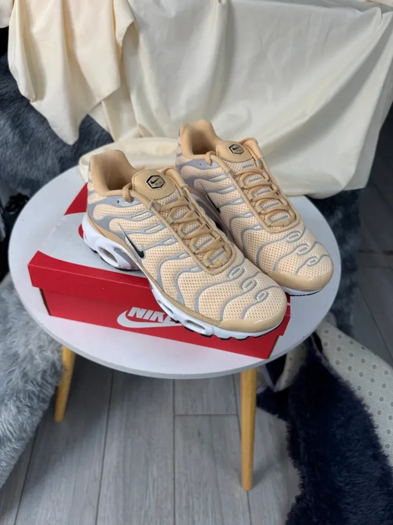 Brugt Nike Air Max Plus TN bike — billede 3 af 8