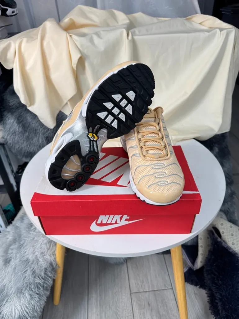 Brugt Nike Air Max Plus TN bike — billede 8 af 8