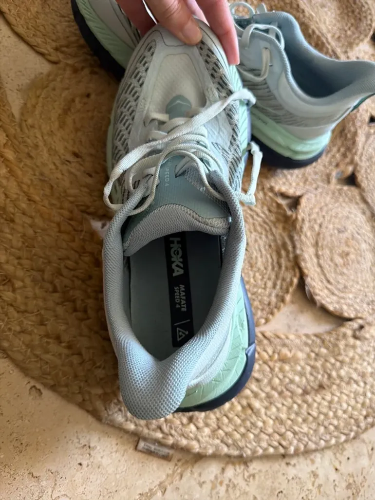 Used Hoka Mafate Speed 4 bike — image 4 of 7