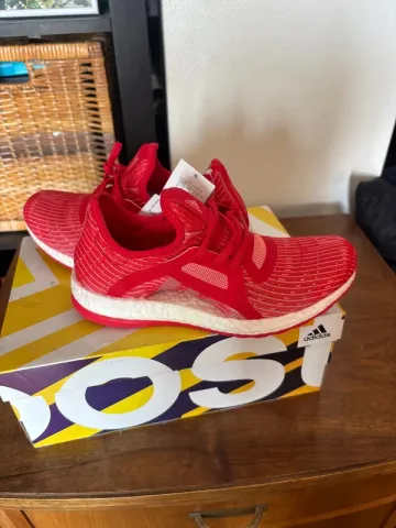 Adidas Pure Boost bike usato — immagine 2 di 5