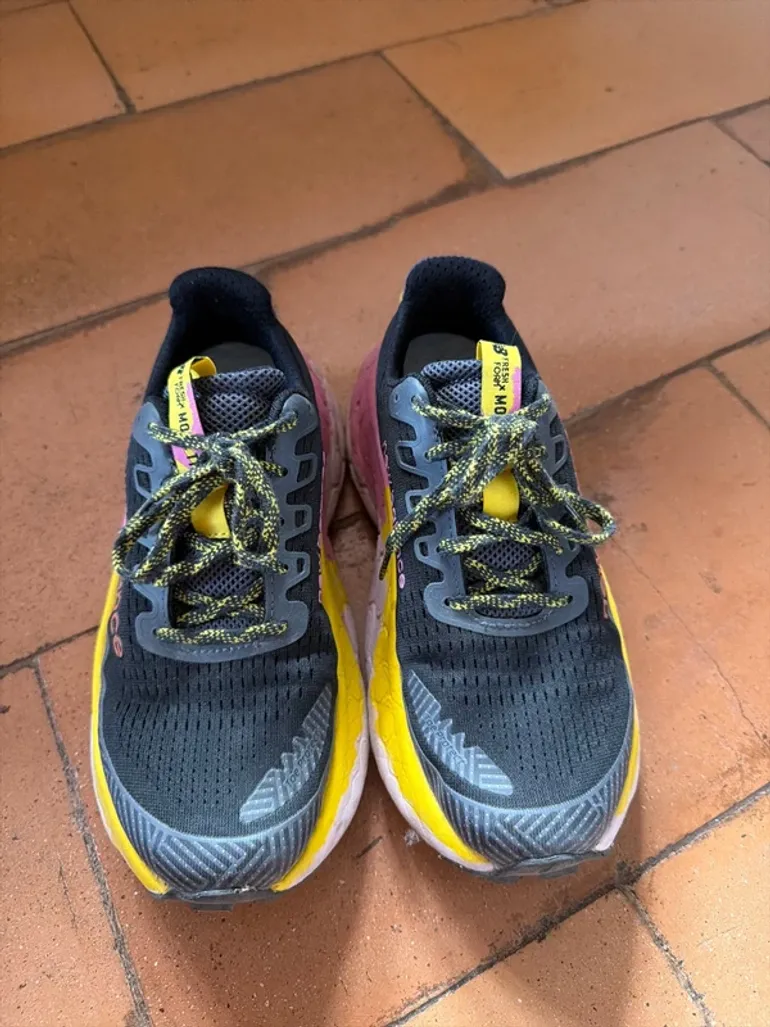 New Balance More Trail Fresh Foam bike usato — immagine 2 di 7