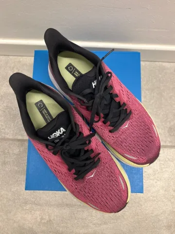 Used Hoka W CLIFTON 8 bike — image 2 of 6