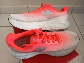 Used New Balance X1080 V14 bike — image 8 of 10