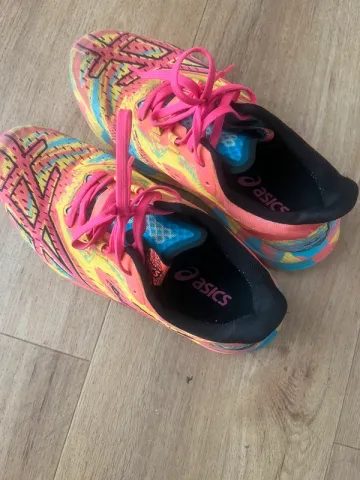 Tweedehands Asics Running Shoes bike — afbeelding 1 van 6