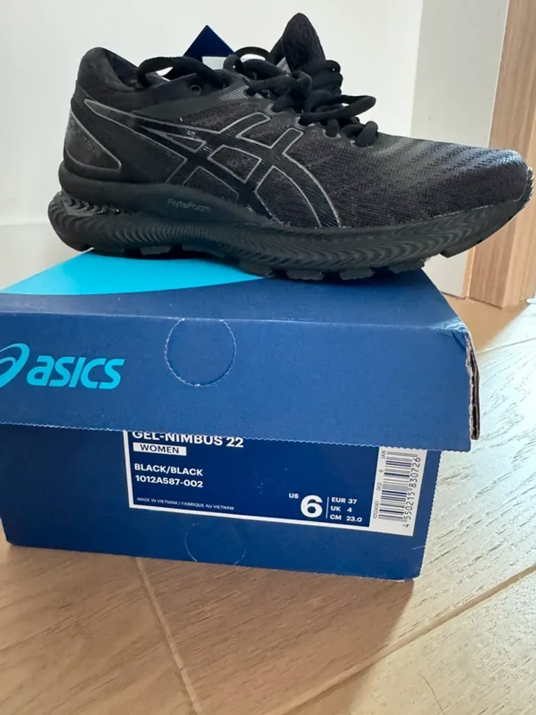 Tweedehands Asics Running Shoes bike — afbeelding 7 van 7
